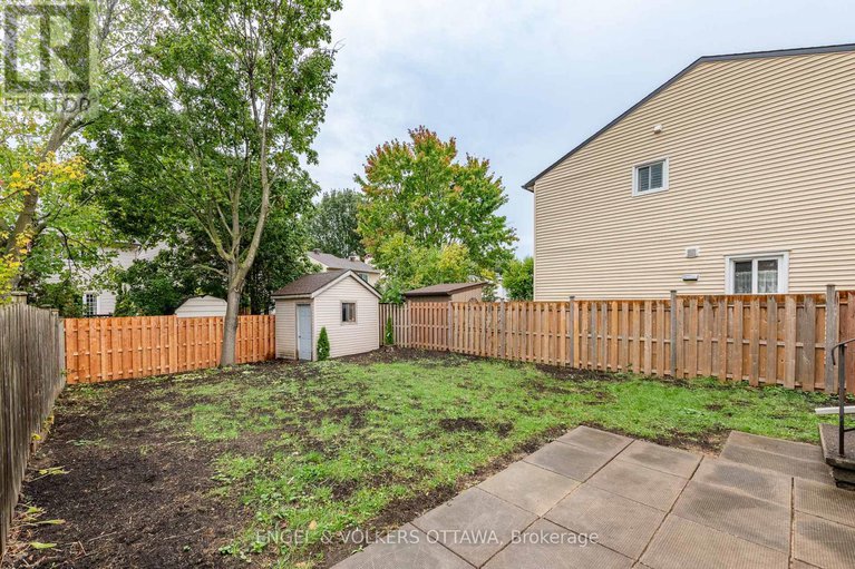 28965563/39-benlark-road/on-the-green/ottawa/ontario/K2J2L5_49