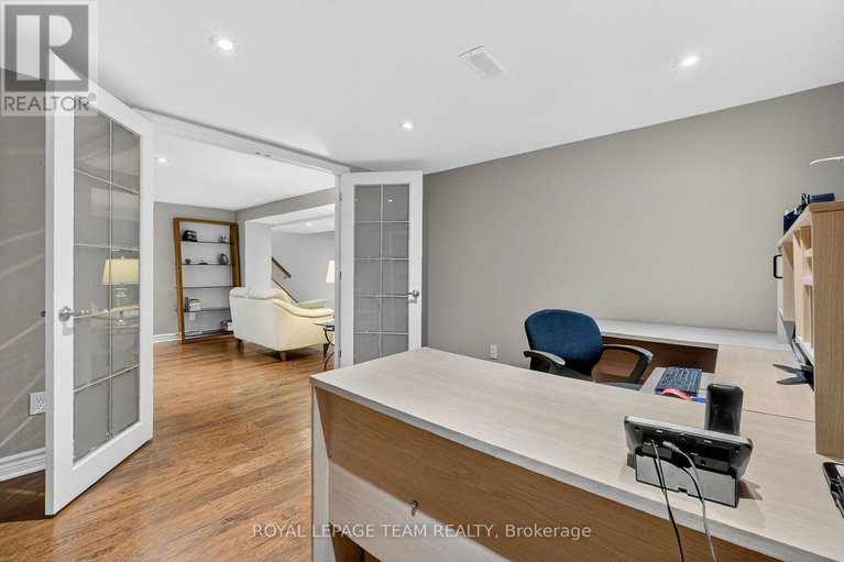 29138985/1768-featherston-drive/urbandale-acres/ottawa/ontario/K1H8J8_34