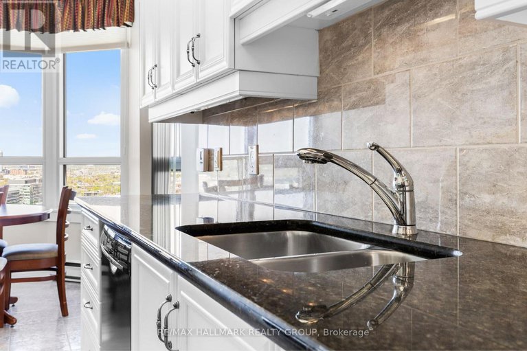 28409845/2403-1480-riverside-drive/riverview-park/ottawa/ontario/K1G5H2_9