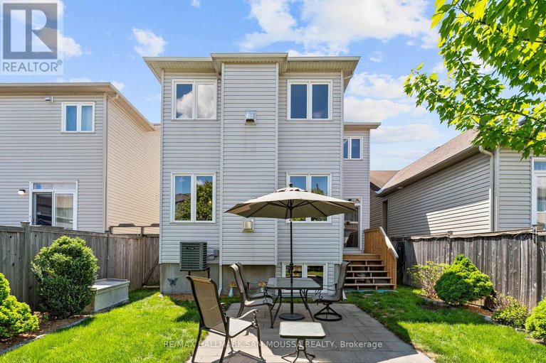 28378170/295-harthill-way/heritage-park/ottawa/ontario/K2J0P3_44