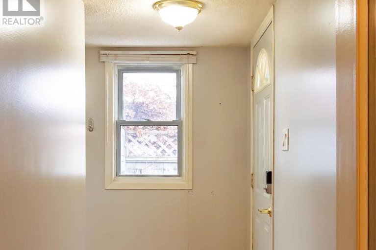 29148013/57-benlea-drive/tanglewood/ottawa/ontario/K2G4A3_3