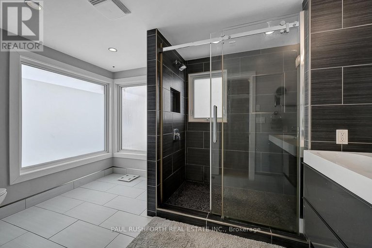 29462517/6192-voyageur-drive/convent-glen/ottawa/ontario/K1C2W3_20