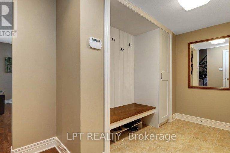 29614830/176-lanark-avenue/westboro-north/ottawa/ontario/K1Z1E5_46