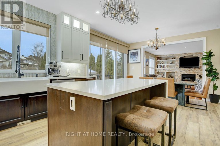 29116531/523-landswood-way/stittsville-south/ottawa/ontario/K2S0A6_13