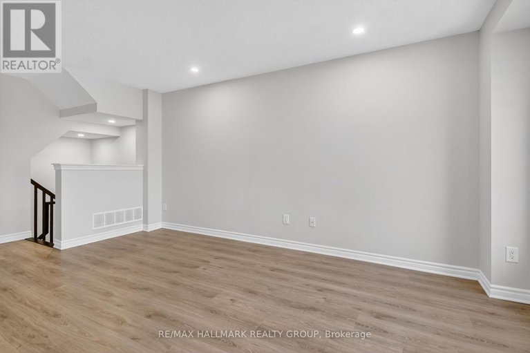 29224104/232-clintonia-street/emerald-meadowstrailwest/ottawa/ontario/K2V0K6_7