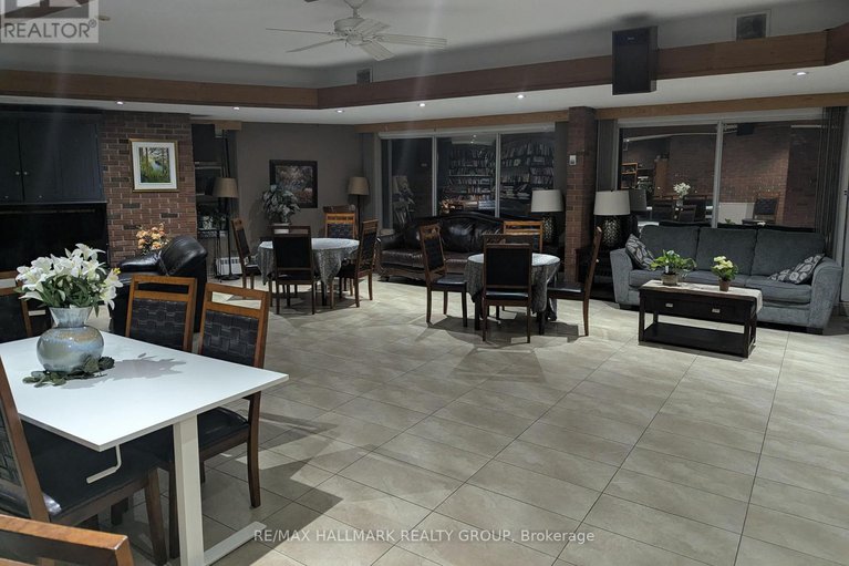 29619261/1217-20-chesterton-drive/borden-farmstewart-farmcarleton-heightsparkwood-hills/ottawa/ontario/K2E6Z7_22