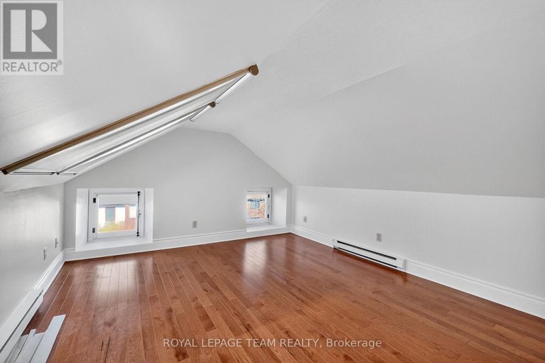 28946487/6-635-richmond-road/woodroffe/ottawa/ontario/K2A0G6_32