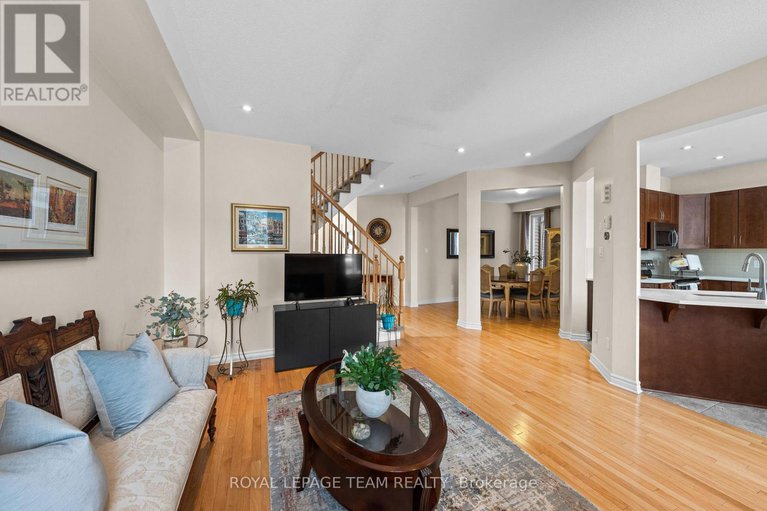 29392522/257-denali-way/stittsville-north/ottawa/ontario/K2S0R2_15