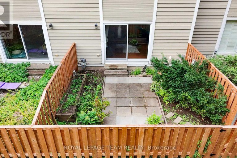 28718200/1120-chimney-hill-way/beacon-hill-south/ottawa/ontario/K1J8Z6_36