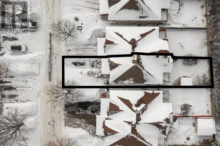 29371945/76-boulder-way/longfields/ottawa/ontario/K2J4R5_21