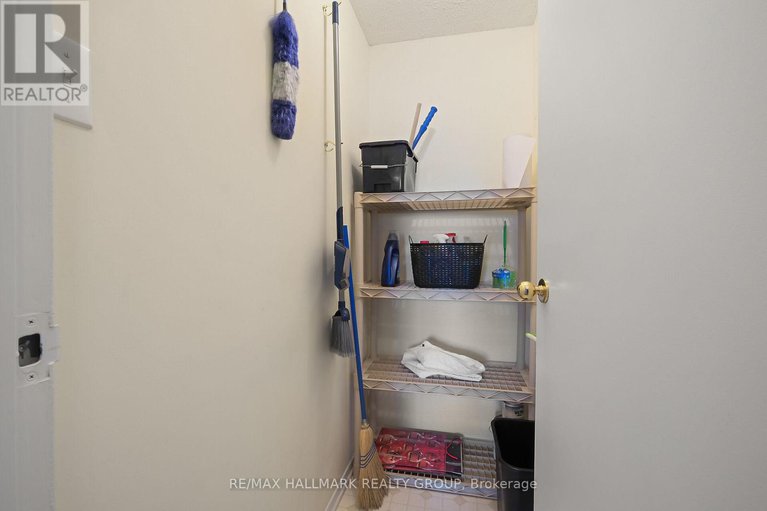 28749061/602-1081-ambleside-drive/woodroffe/ottawa/ontario/K2B8C8_23