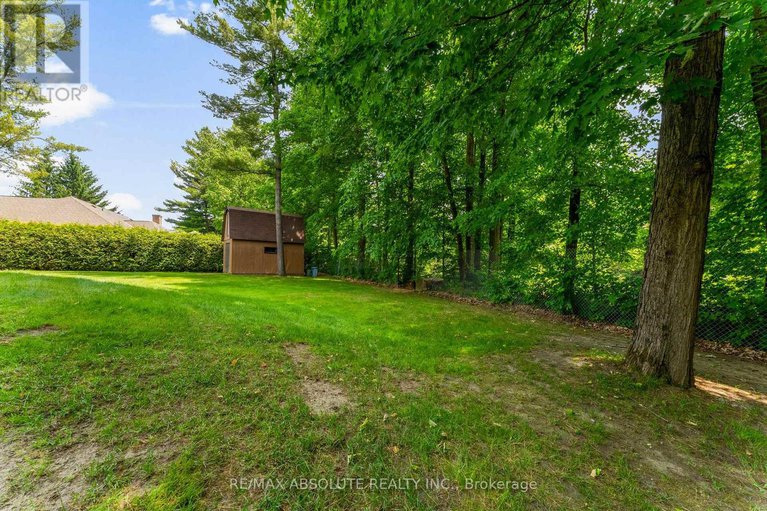 28191817/33-old-orchard-lane/mcnabbraeside-twps/mcnabbraeside/ontario/K7S3T3_46