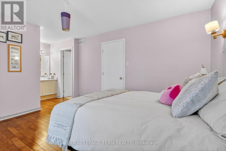 29445574/48-jackman-terrace/katimavik/ottawa/ontario/K2L4E1_53