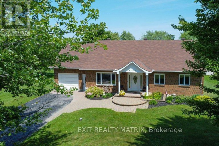 28544595/4705-mcneely-road/sarsfieldbearbrook/ottawa/ontario/K4B1J1_2