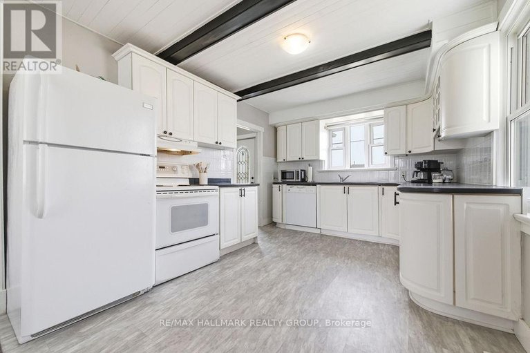 29645048/50-poole-street/mcnabbraeside-twps/mcnabbraeside/ontario/K7S1J2_16