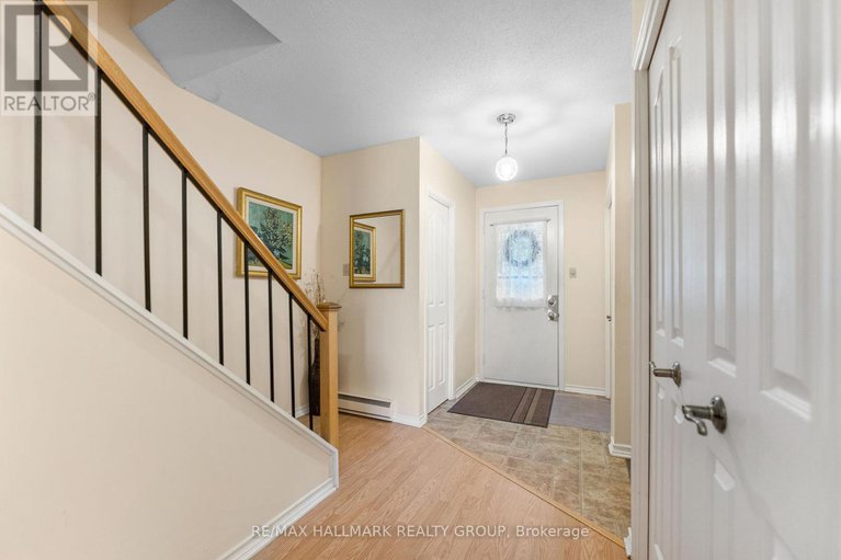 28818495/26-c-arnold-drive/arbeatha-park/ottawa/ontario/K2H6V9_13