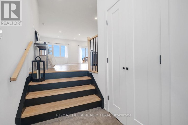 28790406/10-vicky-court/clarencerockland-twp/clarence-rockland/ontario/K0A2A0_7