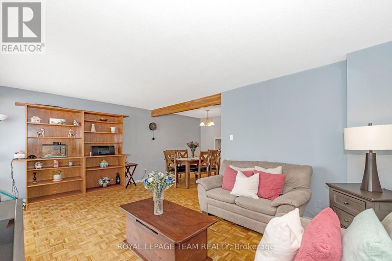 28251977/b-909-elmsmere-road/beacon-hill-south/ottawa/ontario/K1J8G4_13