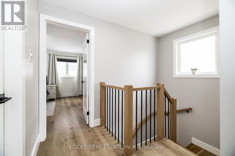 29371448/6066-ridgelea-place/chapel-hill/ottawa/ontario/K1C5P8_21