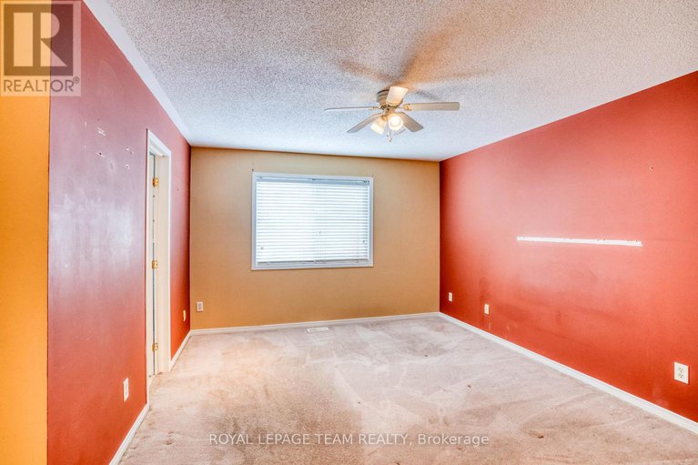 29282825/7-chantilly-gate/stittsville-north/ottawa/ontario/K2S2B2_12