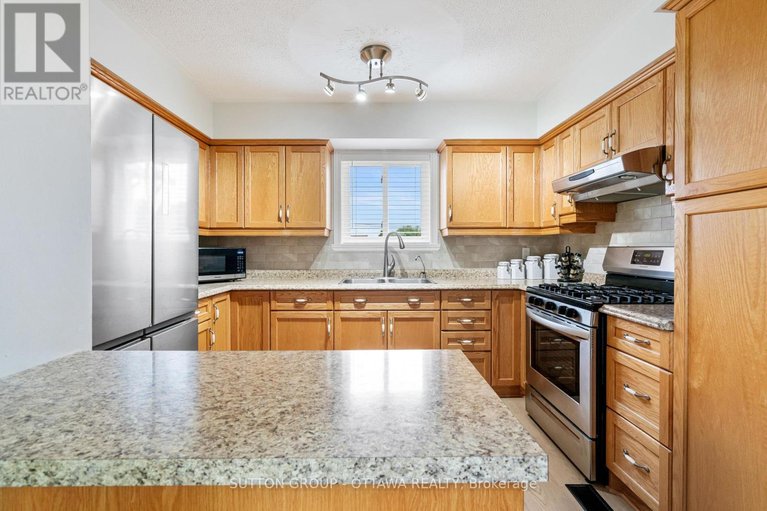 29557339/20330-lochiel-road/north-glengarry-lochiel-twp/north-glengarry/ontario/K0C1A0_9