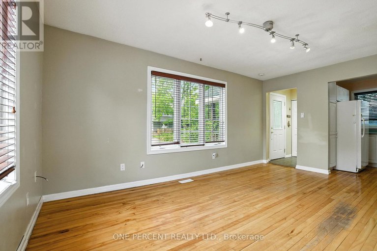 28535460/284-anna-avenue/carlington/ottawa/ontario/K1Z7V6_6