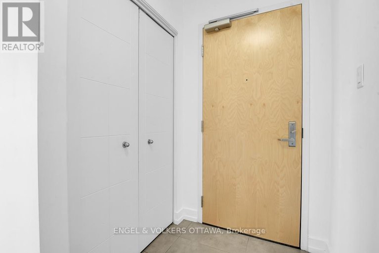 29555750/2006-179-metcalfe-street/ottawa-centre/ottawa/ontario/K2P0W1_4