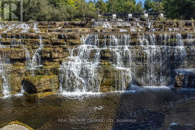 29142486/106-1-rosamond-street-e/almonte/mississippi-mills/ontario/K0A1A0_31