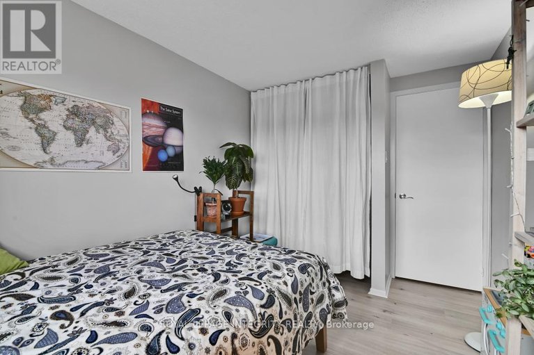 29570125/430-sandhamn-private/hunt-club-parkgreenboro/ottawa/ontario/K1T2Z1_12