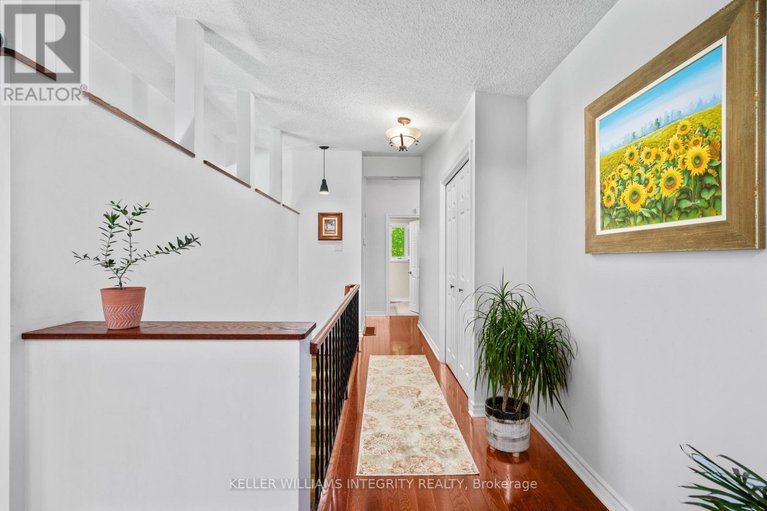 28054829/3-briarcliffe-drive/rothwell-heights/ottawa/ontario/K1J6E3_9