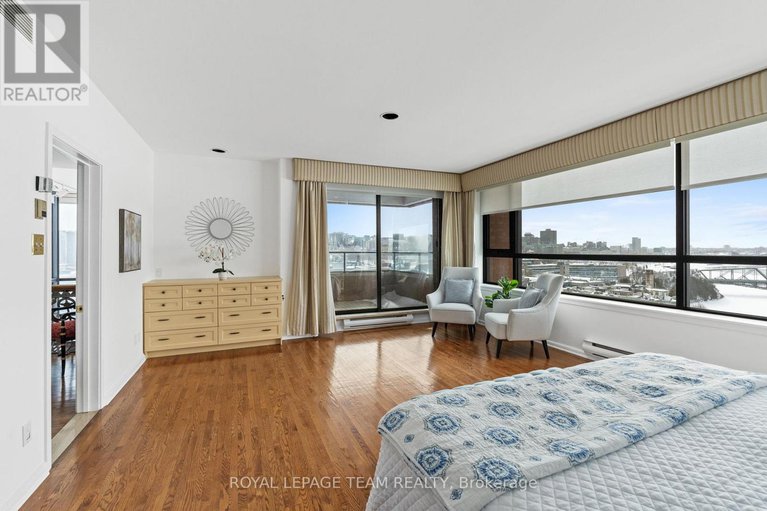 27955886/1201-40-boteler-street/lower-townbyward-market/ottawa/ontario/K1N9C8_23