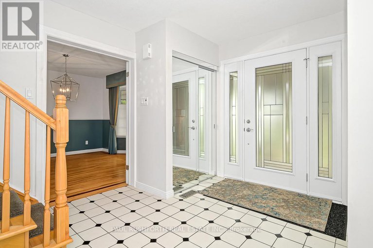 28358321/89-hawk-crescent/hunt-clubwestern-community/ottawa/ontario/K1V9G8_3
