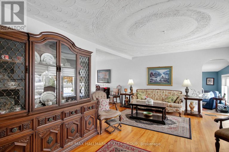 29093421/3633-revelstoke-drive/mooneys-bayrevelstoke/ottawa/ontario/K1V7C2_10