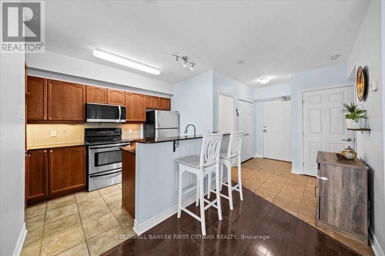 29610200/1401-445-laurier-avenue-w/ottawa-centre/ottawa/ontario/K1N6R4_8