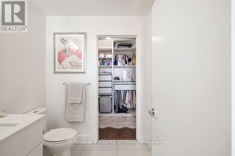 28893312/809-88-richmond-road/westborohampton-park/ottawa/ontario/K1Z0B1_14