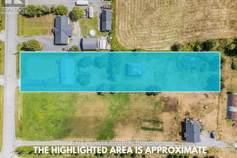 28785994/3704-pattee-road-e/champlain-twp/champlain/ontario/K6A2R2_3
