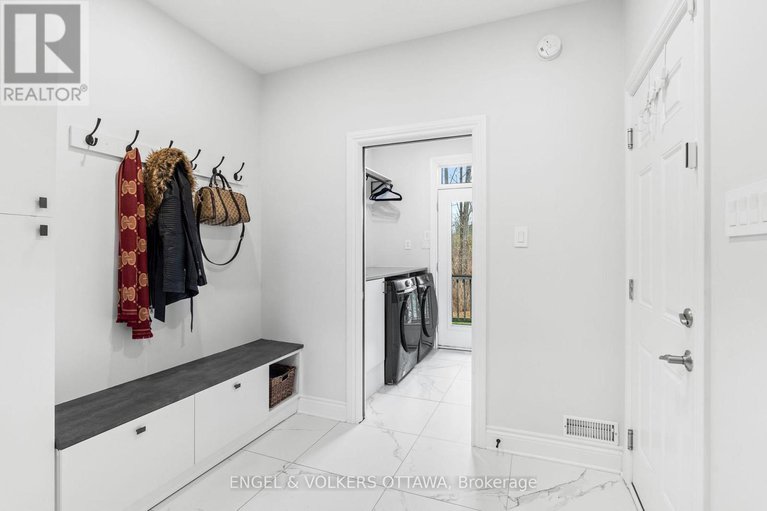 28524481/1108-meadowshire-way-sw/manotick-east-to-manotick-station/ottawa/ontario/K4M0A5_26