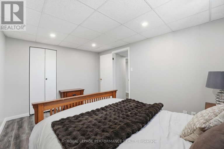 29528377/990-laviolette-street/town-of-rockland/clarence-rockland/ontario/K4K1B9_24