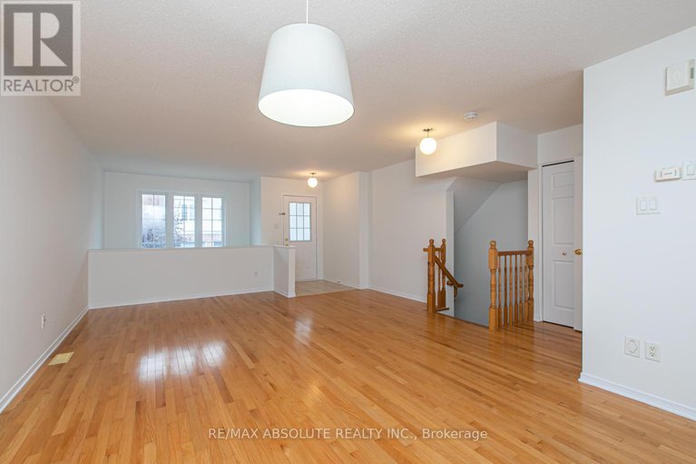 28229768/246-gershwin/westcliffe-estates/ottawa/ontario/K2H1G5_5