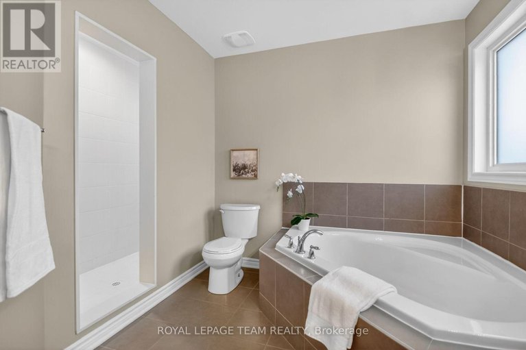 29592416/522-brigatine-avenue/stittsville-north/ottawa/ontario/K2S0P6_41