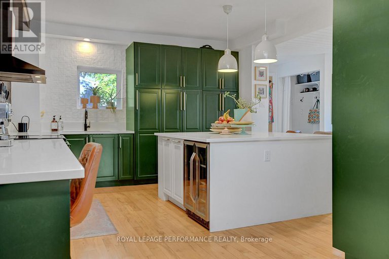 28972177/177-marier-avenue/vanier/ottawa/ontario/K1L5R8_12