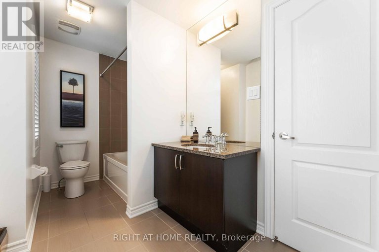 29150874/369-autumnfield-street/emerald-meadowstrailwest/ottawa/ontario/K2M0J6_16