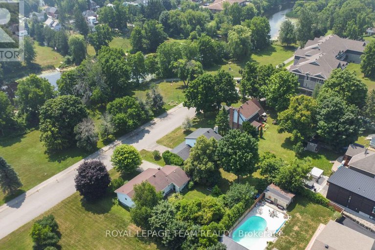 28614426/207-curry-street/kemptville/north-grenville/ontario/K0G1J0_33