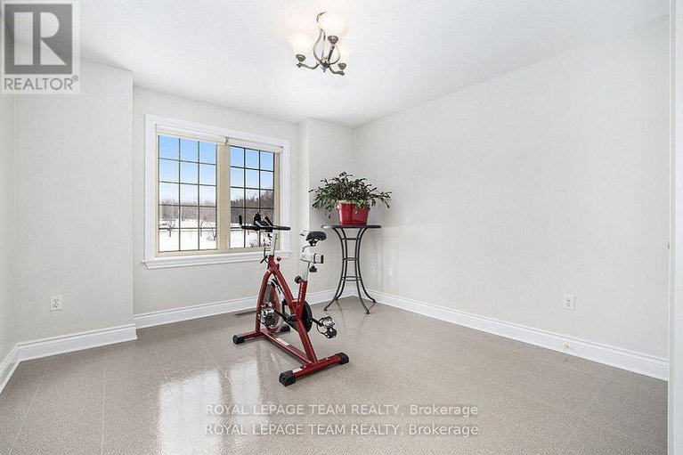 29238669/2124-cty-rd-18-road-s/north-grenville-twp-kemptville-south/north-grenville/ontario/K0G1J0_24