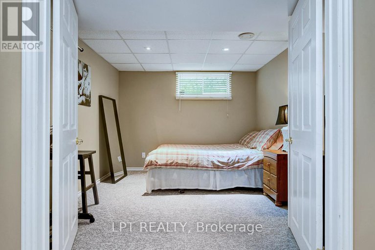 28835563/611-tourelle-drive/fallingbrookgardenway-south/ottawa/ontario/K4A3H5_38