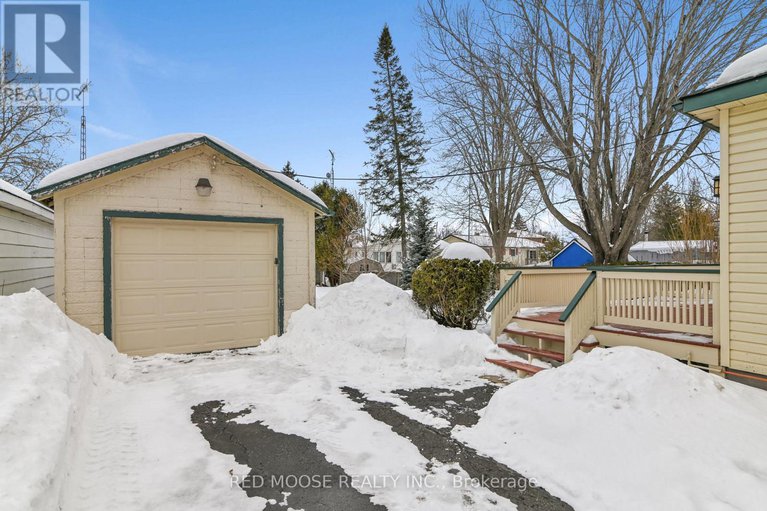 29413617/489-fred-street/winchester/north-dundas/ontario/K0C2K0_20