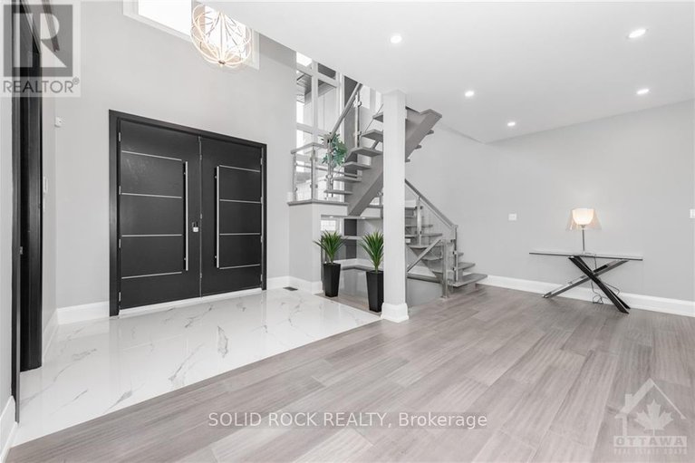 28596831/224-roger-road/alta-vistafaircrest-heights/ottawa/ontario/K1H5C6_2