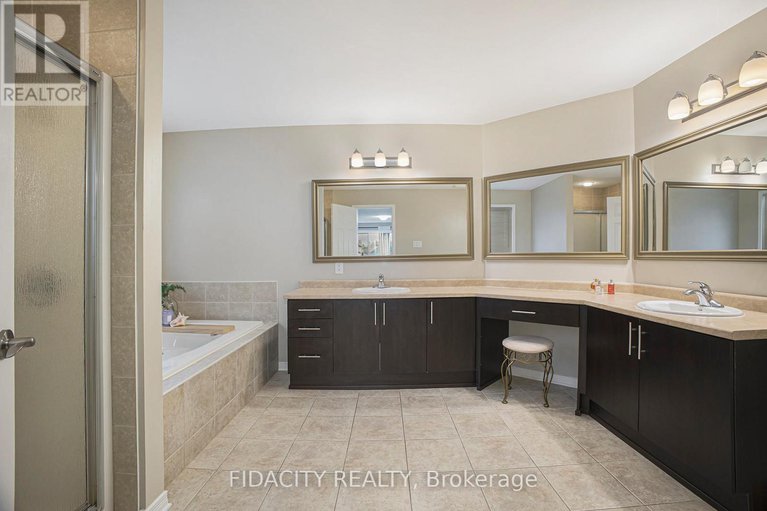 28500697/151-antler-court/mississippi-mills-ramsay-twp/mississippi-mills/ontario/K0A1A0_20