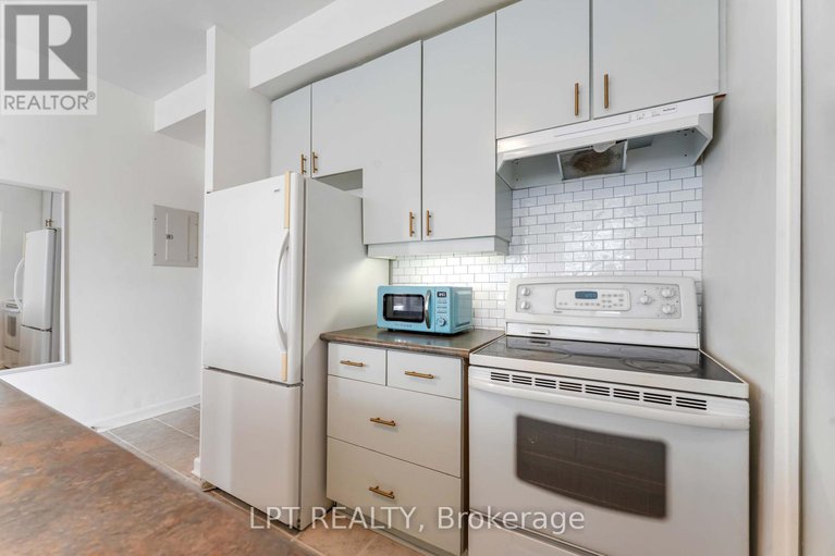 28775666/206-150-caroline-avenue/ottawa-west/ottawa/ontario/K1Y4X8_9