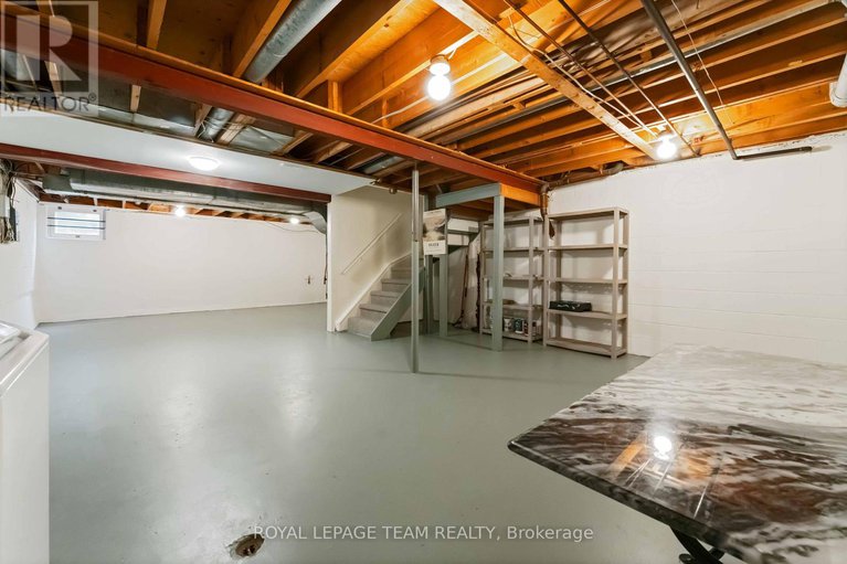 28889686/2664-draper-avenue/redwood-park/ottawa/ontario/K2H6Z9_26